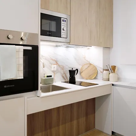 Rem Iii Premium Apartment *